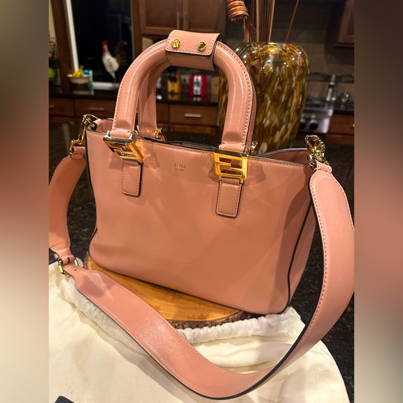 Fendi Vitello Glacier Medium FF Leather tote - Picture 2 of 9